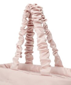 Maison de FLEUR ローズリボン刺繍パファートートバッグ