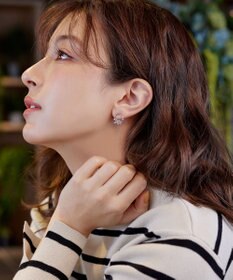 Tiaclasse 【金属アレルギー対応】バタフライサークルピアス