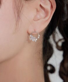 Tiaclasse 【金属アレルギー対応】バタフライサークルピアス