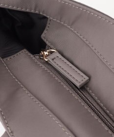 TOCCA 【WEB＆一部店舗限定】【A4サイズ対応・サスティナブル素材】T-INCONTRO TOTE L トートバッグ L