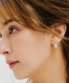 Tiaclasse 【金属アレルギー対応】　クリスタルピアス