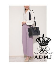 A.D.M.J. 【牛革】クロコ型押しスクエアトートM