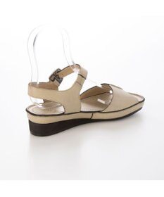 ing <ing>【WEB限定】ウエッジヒールレザーサンダル