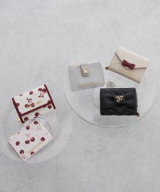Maison de FLEUR チェリー柄ウォレット
