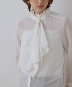 GRACE CONTINENTAL ラッフルブラウス