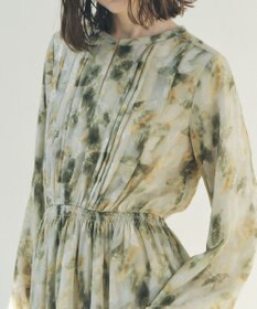 YECCA VECCA ぼかしフラワー柄ワンピース