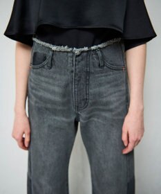 GRACE CONTINENTAL ベルトレスデニムパンツ