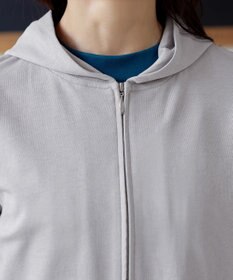 Tiaclasse L 【UVケア・接触冷感】“やみつき”ショートパーカー