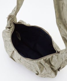 Y'SACCS 迷彩ジャカードシャーリングショルダーバッグ