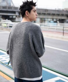 WEGO 【ユニセックス着用ITEM/MLサイズ展開】シャギーグラフィックプルオーバー