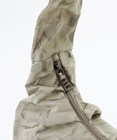 Y'SACCS 迷彩ジャカードシャーリングショルダーバッグ