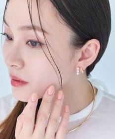 Phoebe 【痛くないシリーズ/金属アレルギー対応】ダブルデコレイトパールライトフィットイヤリング　ゴールド