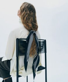 uncrave ハウンドトゥース シルクスカーフ