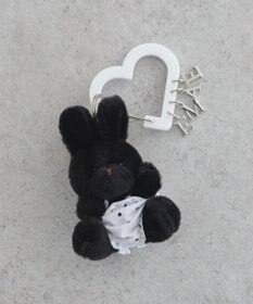 earth music&ecology ラビットチャーム