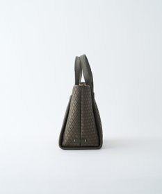 MIYABIYA LAQUOH【撥水加工】篭目柄エンボスボンディングトートL