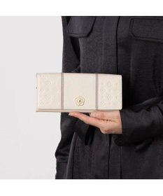CLATHAS ソフィア かぶせ長財布