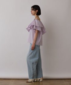 GRACE CONTINENTAL フリルオフショルトップ