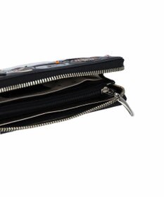 tsumori chisato CARRY tcパッチワーク ラウンドファスナー長財布