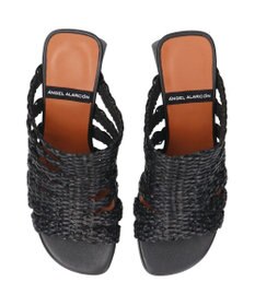 INTER-CHAUSSURES 【ANGEL ALARCON】チャンキーヒールラフィアサンダル