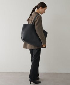 IACUCCI グーフォ TOTE TORO