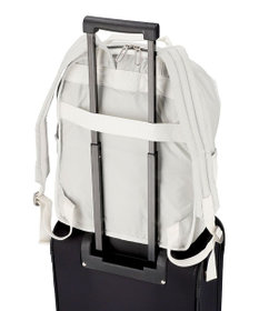 ESSENTIAL CARRYALL BPブランC レスポートサック レスポートサック LeSportsac ESSENTIAL CARRYALL BP （ブランC