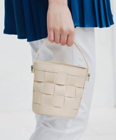 Tiaclasse  【ストラップ付き】編みこみミニバゲットバッグ