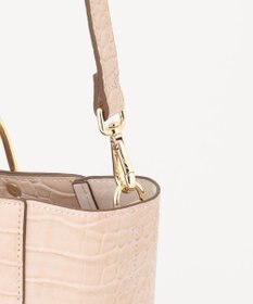 自由区 エンボスクロコマルチＷＡＹバッグ