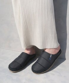 BONTRE 【VERBENAS/ベルベナス】ダウンスリッポン (ユニセックス）