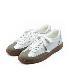 APOM 晴雨兼用　ウォーターレジスト.ジャーマントレーナー