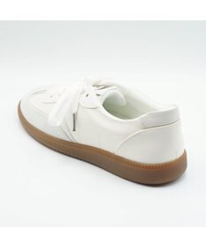 APOM 晴雨兼用　ウォーターレジスト.ジャーマントレーナー