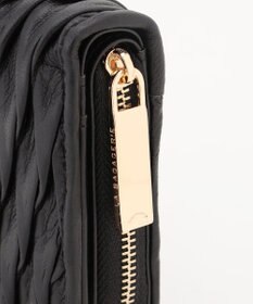 LA BAGAGERIE シープレザープリーツ加工二つ折り財布