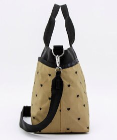 LeSportsac BUCKET TOTE/モカブラックハートエンブロイダリー