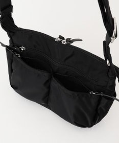 Y'SACCS トリプルポケットベーシックショルダー