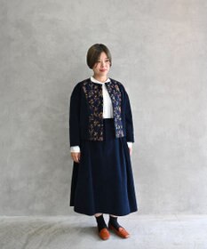 muuc 〈遠州織物の工場で織られた上質なコットンコーデュロイ生地〉花刺繍スカート（セットアップ可能）