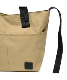 Regalo Felice 【水やキズに強い / 軽量】トート / REGALO