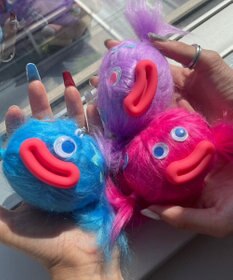 WEGO キャンディモンスターぬいぐるみキーホルダー