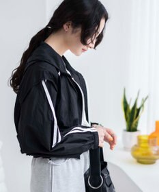 WEGO シアーナイロンラインショートパーカー