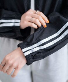 WEGO シアーナイロンラインショートパーカー