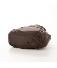 Y'SACCS 【Y’SACCS vous et】ポーチ付き4WAYリュック