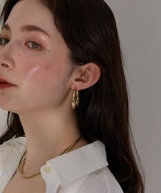 Phoebe 【金属アレルギー対応】プライムオーバルフープピアス　ゴールド