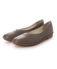 ing <ing>【サスティナブルシリーズ】Vカットフラットパンプス