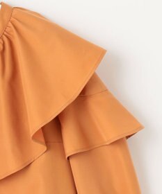 Feroux 【洗える】ラッフルスキッパー ブラウス