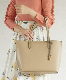 style code 【MERCURYDUO/マーキュリーデュオ】両アオリポケット サイド配色A4トートバッグ　 キーチャーム付