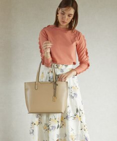 style code 【MERCURYDUO/マーキュリーデュオ】両アオリポケット サイド配色A4トートバッグ　 キーチャーム付