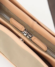 Y'SACCS トラベル ホライズンショルダー