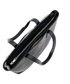 IBIZA カレーラ　セミショルダーバッグ