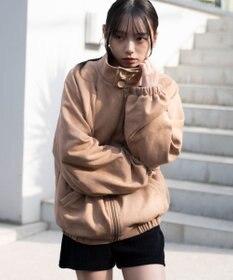 WEGO 【ユニセックス着用ITEM/MLサイズ展開】フェイクスウェードロゴスウィングトップ