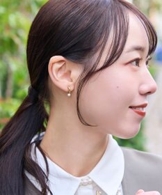 Phoebe <オンワード限定セット>痛くないシリーズ/金属アレルギー対応ソロパールフープライトフィットイヤリング×フォーマルパールビジューハーフブローチ