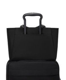 TUMI VOYAGEUR 「ヴァレッタ」ミディアム・トート