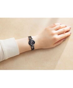 CITIZEN 【トレンドのオールブラック】人気ハーフバングルウオッチに新色登場